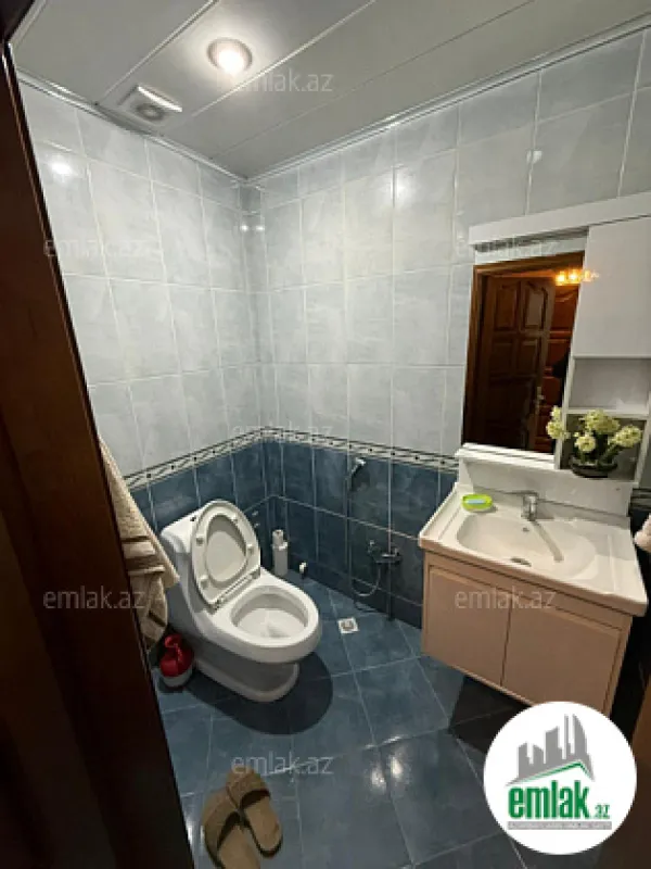 Satılır 3 otaqlı yeni tikili 120 m²