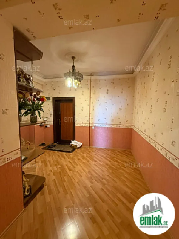 Satılır 3 otaqlı yeni tikili 120 m²