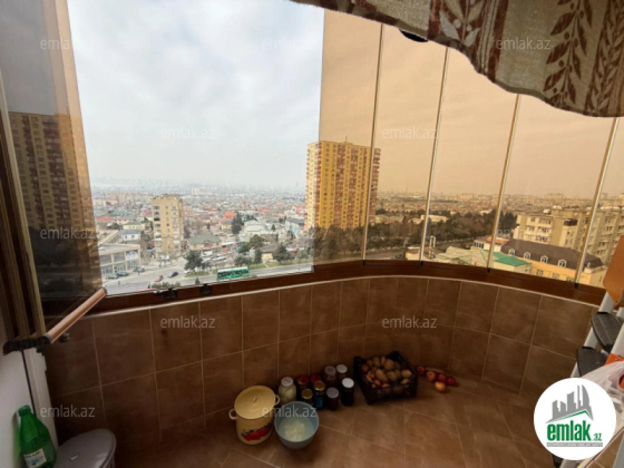 Satılır 3 otaqlı yeni tikili 120 m²