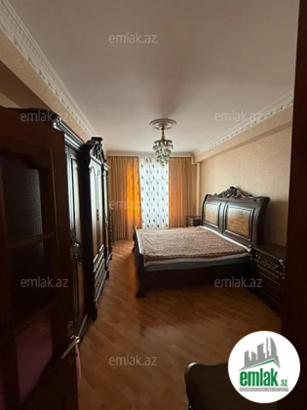 Satılır 3 otaqlı yeni tikili 120 m²