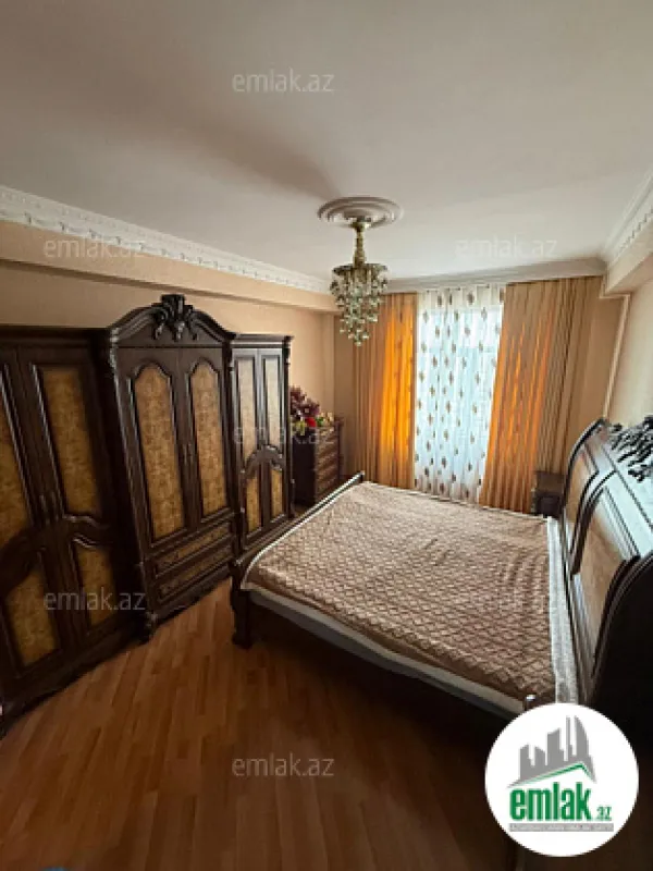 Satılır 3 otaqlı yeni tikili 120 m²