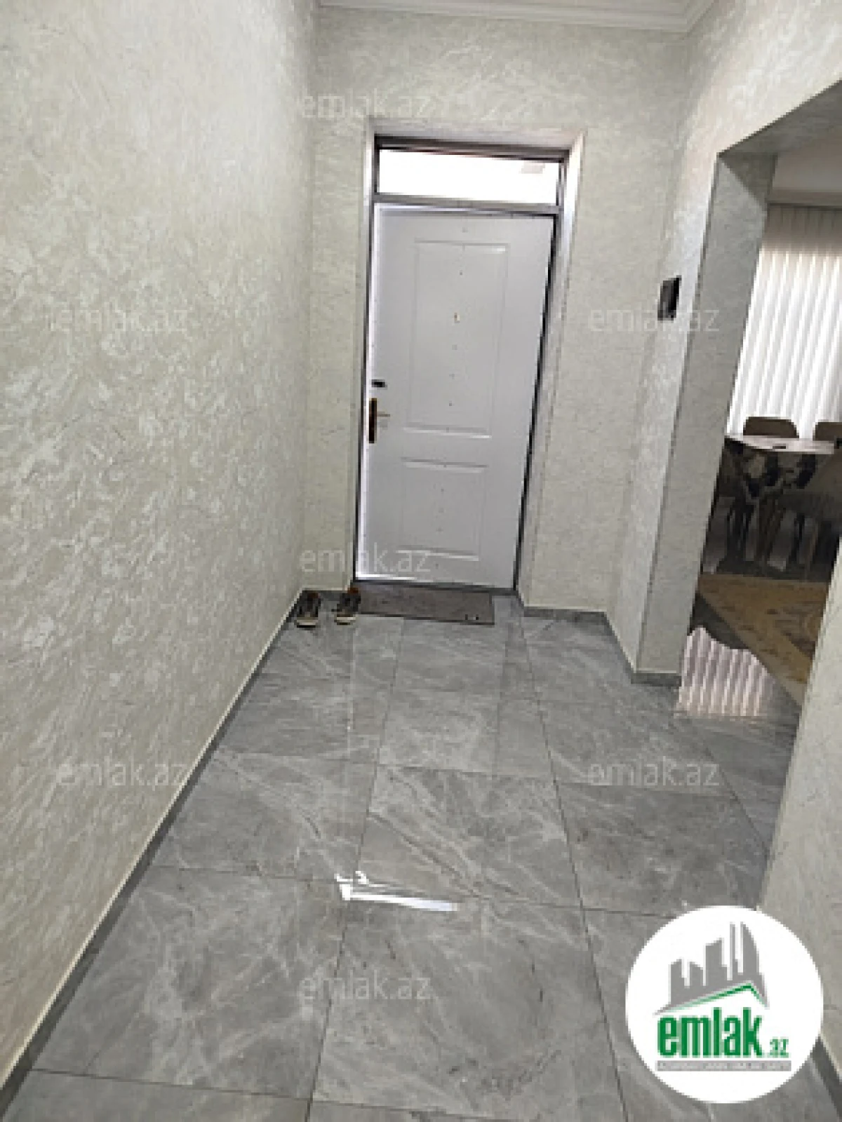 Satılır 3 otaqlı yeni tikili 100 m²