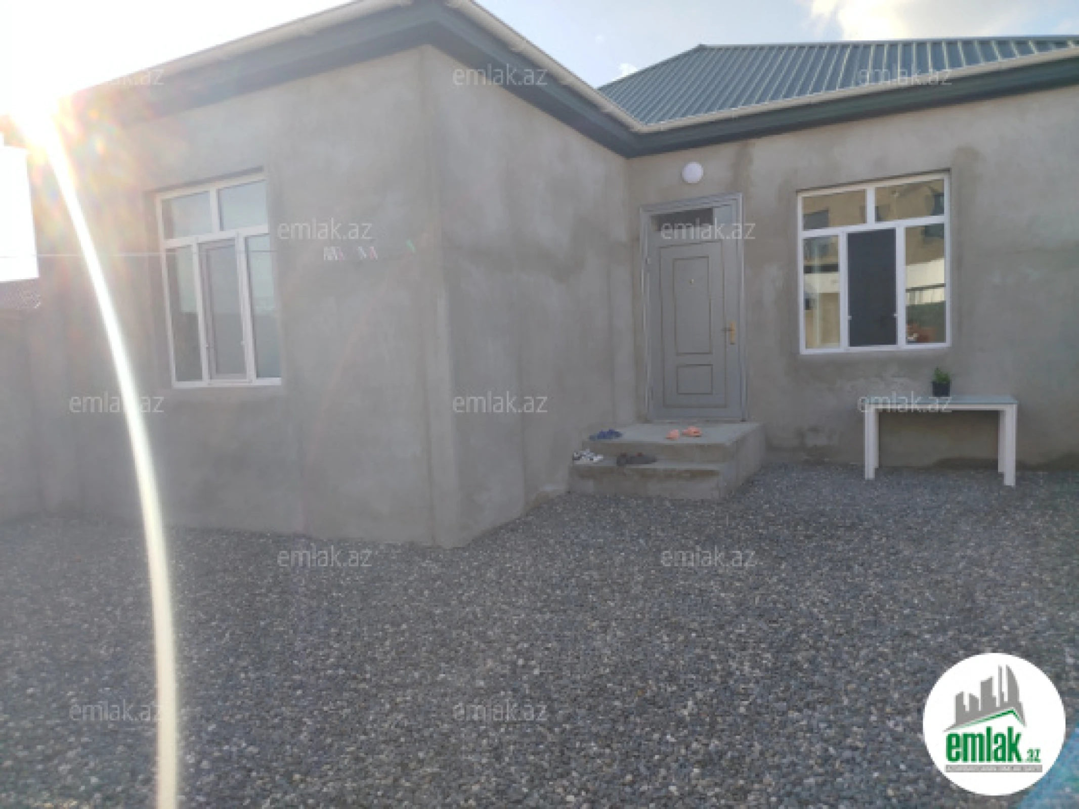 Satılır 3 otaqlı yeni tikili 100 m²