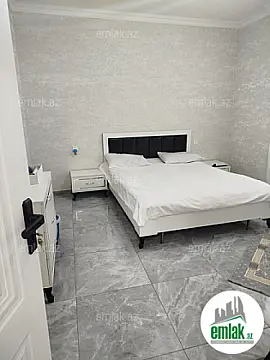 Satılır 3 otaqlı yeni tikili 100 m²