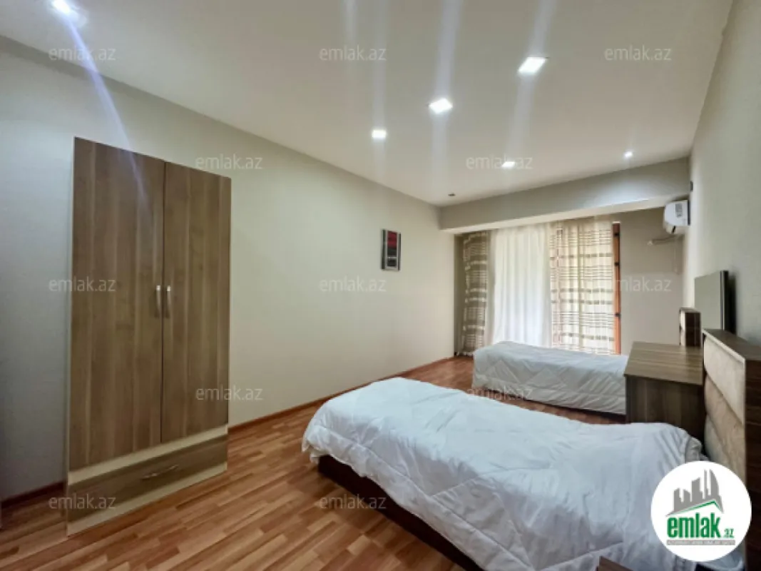 Satılır 3 otaqlı yeni tikili 120 m²