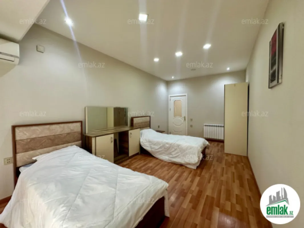 Satılır 3 otaqlı yeni tikili 120 m²