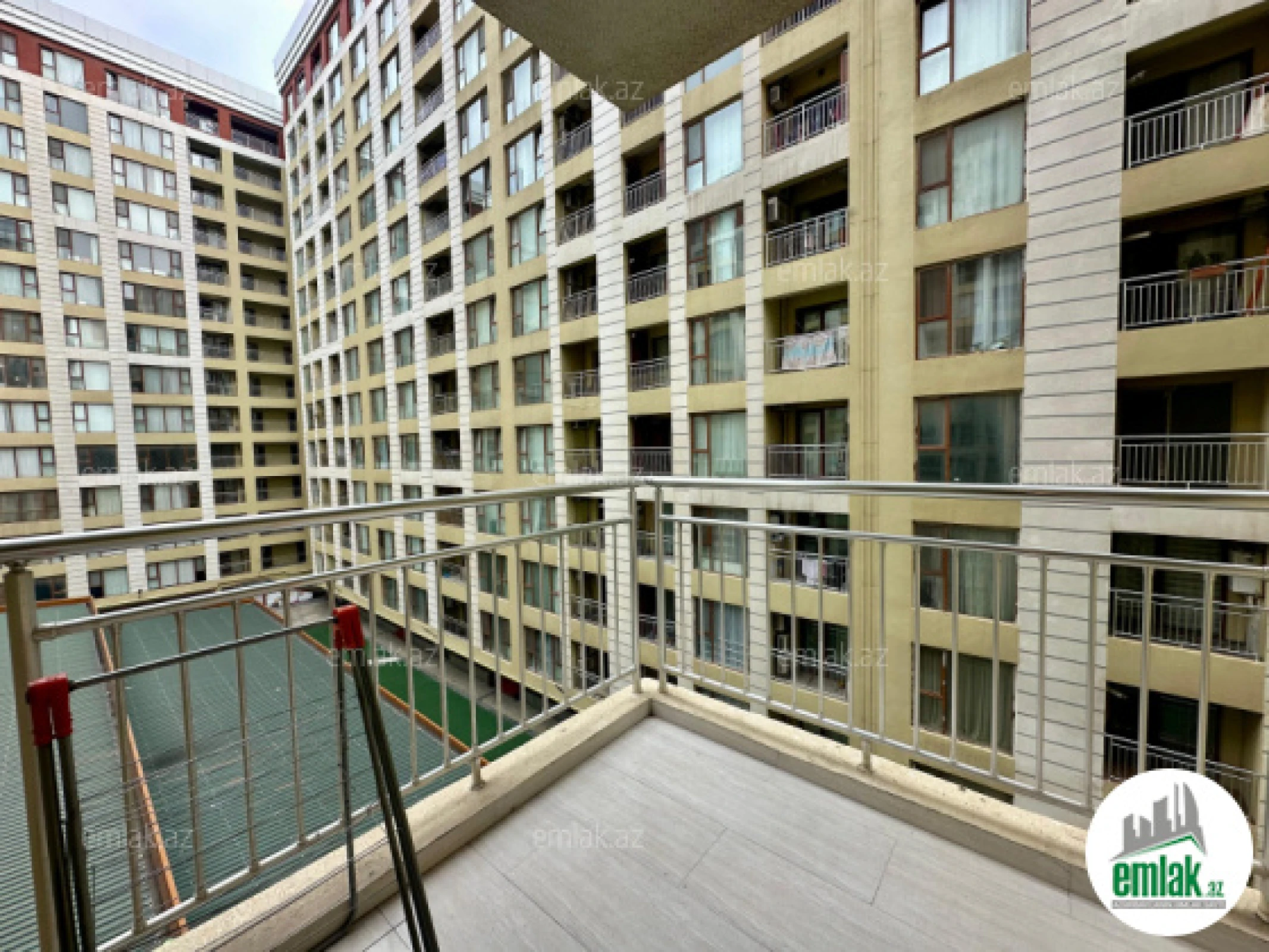 Satılır 3 otaqlı yeni tikili 120 m²