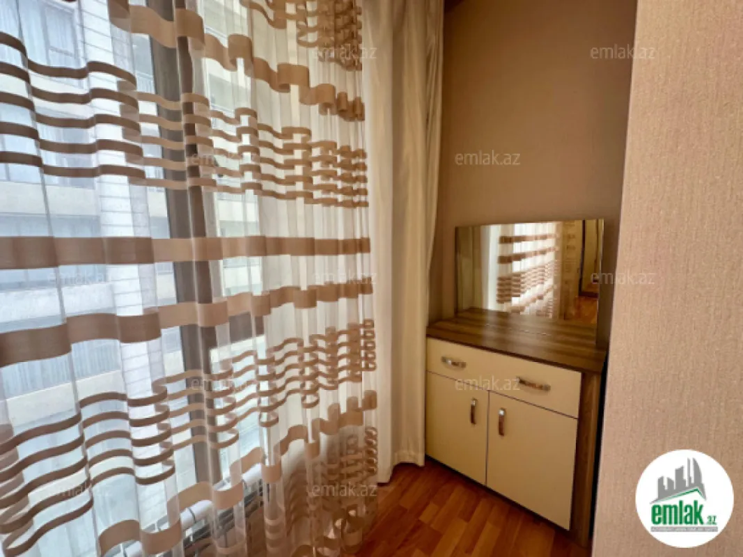 Satılır 3 otaqlı yeni tikili 120 m²