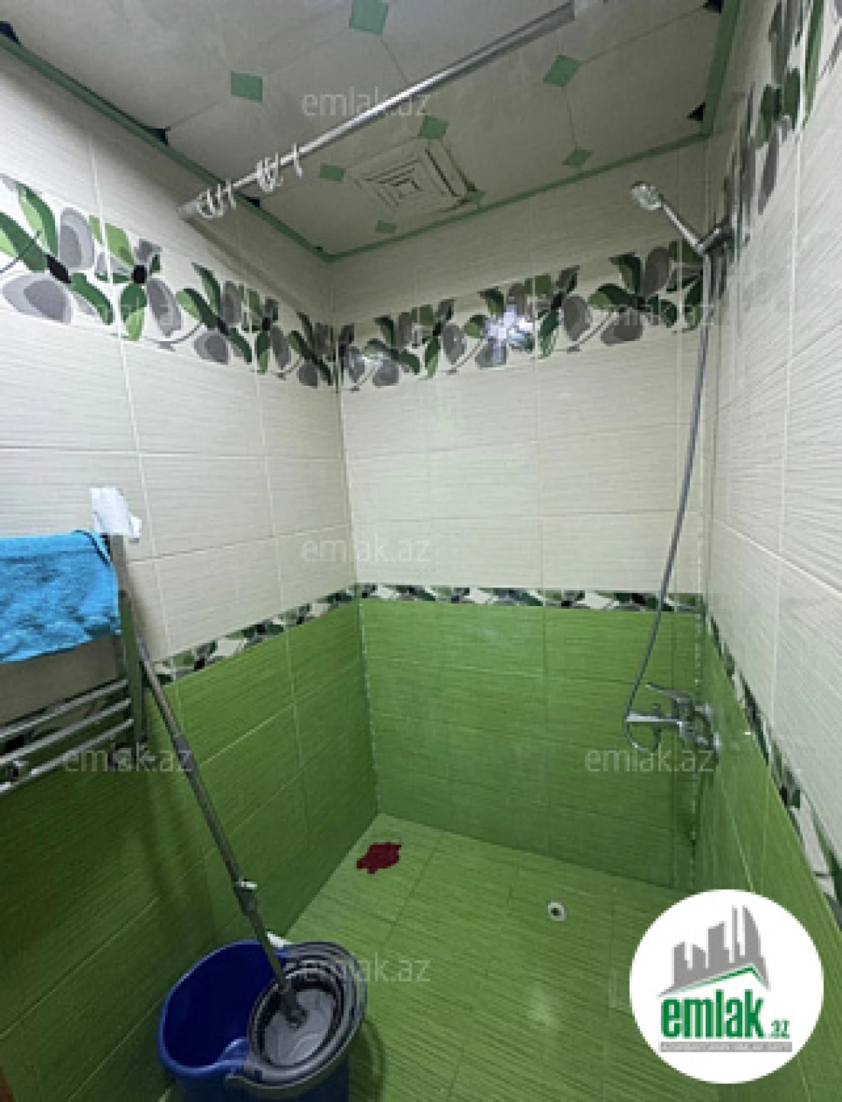 Satılır 4 otaqlı yeni tikili 110 m²