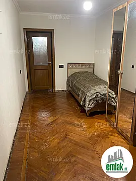 Satılır 3 otaqlı köhnə tikili 65 m²
