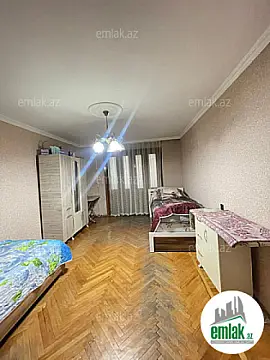 Satılır 3 otaqlı köhnə tikili 65 m²
