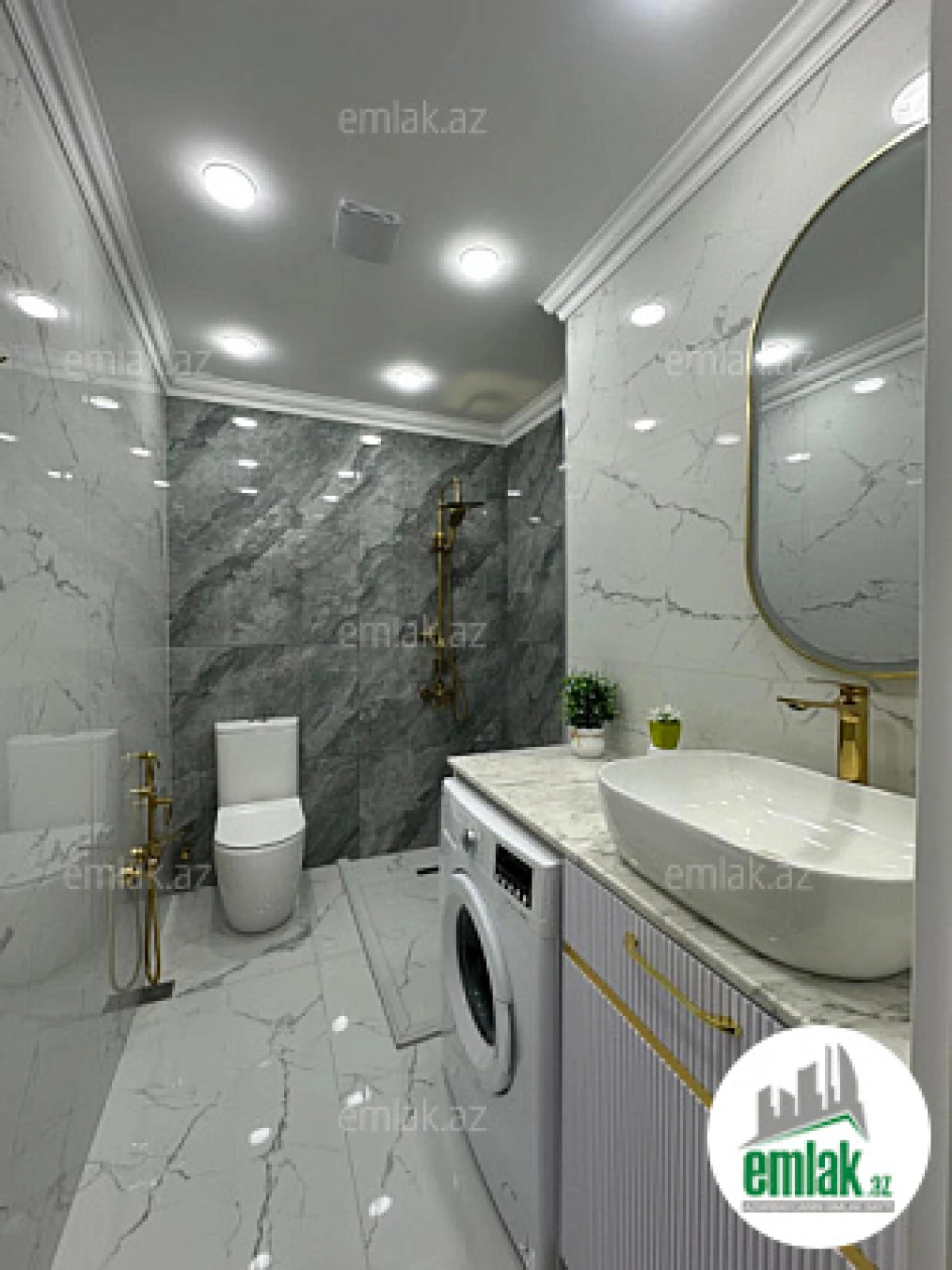 Satılır 3 otaqlı yeni tikili 82 m²