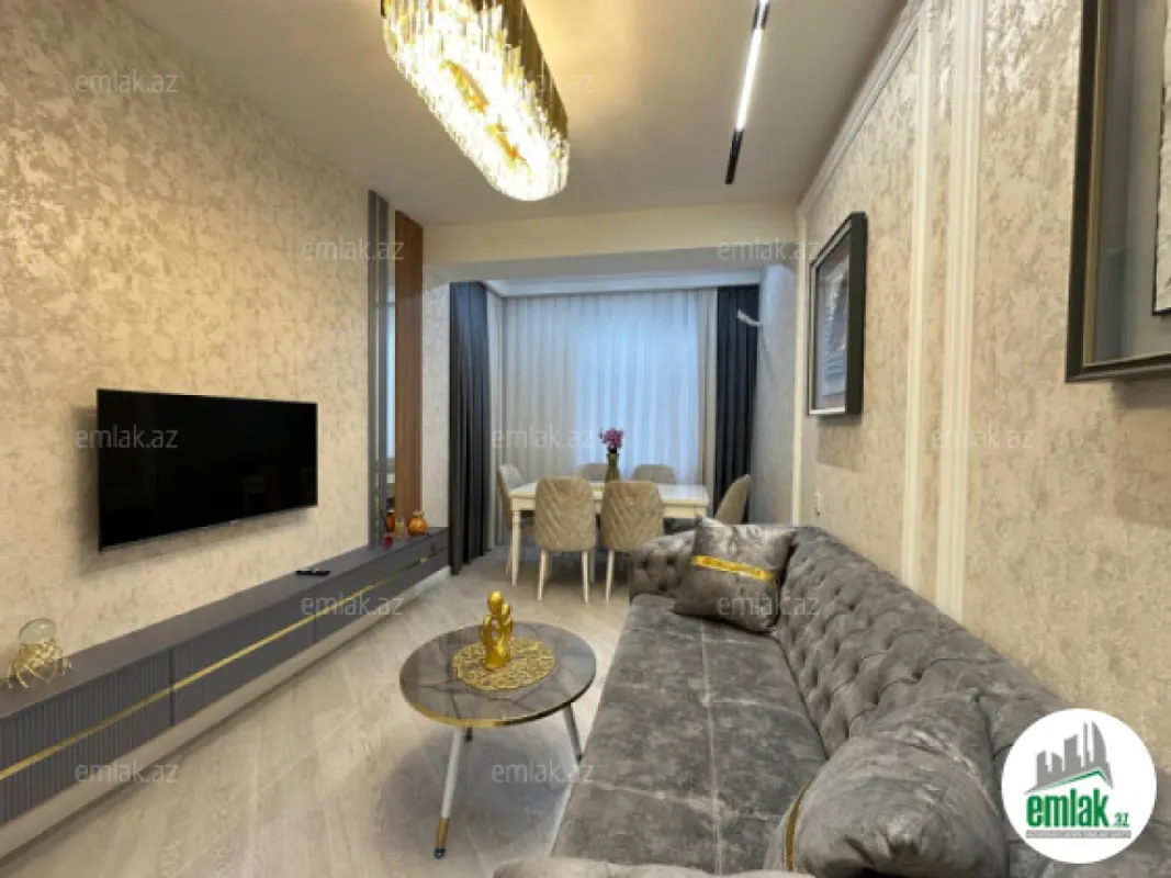 Satılır 3 otaqlı yeni tikili 82 m²