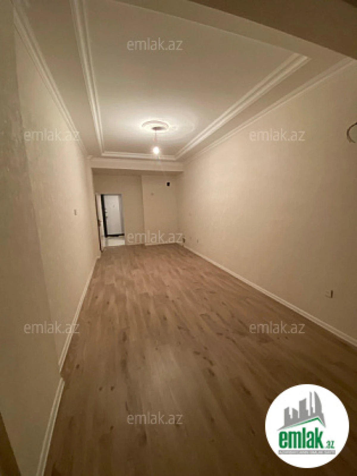 Satılır 2 otaqlı yeni tikili 74 m²