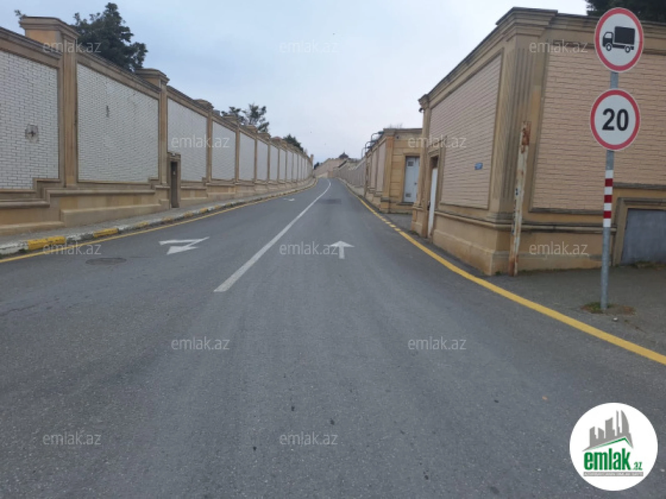 Satılır torpaq sahəsi 4 m²