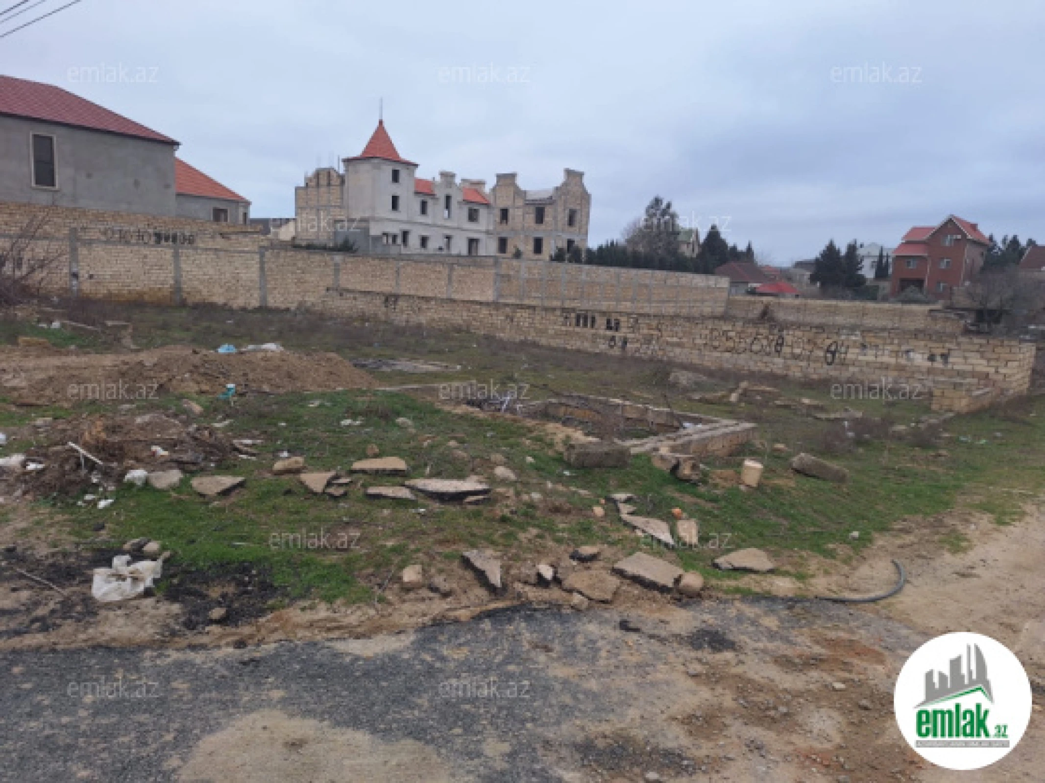 Satılır torpaq sahəsi 4 m²