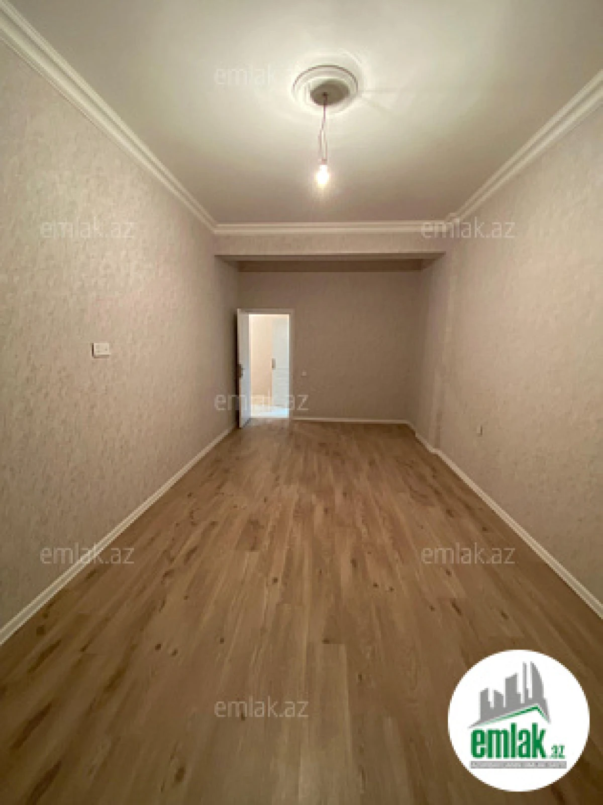 Satılır 2 otaqlı yeni tikili 74 m²