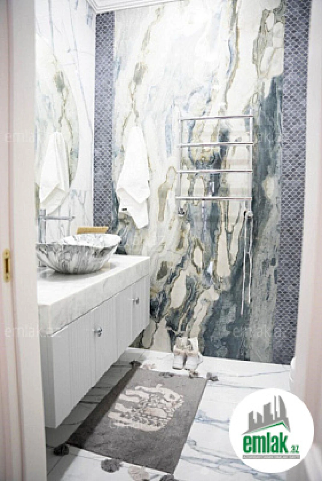 Satılır 5 otaqlı yeni tikili 225 m²