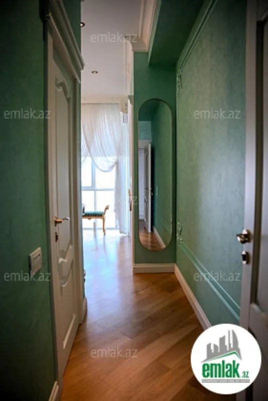 Satılır 5 otaqlı yeni tikili 225 m²