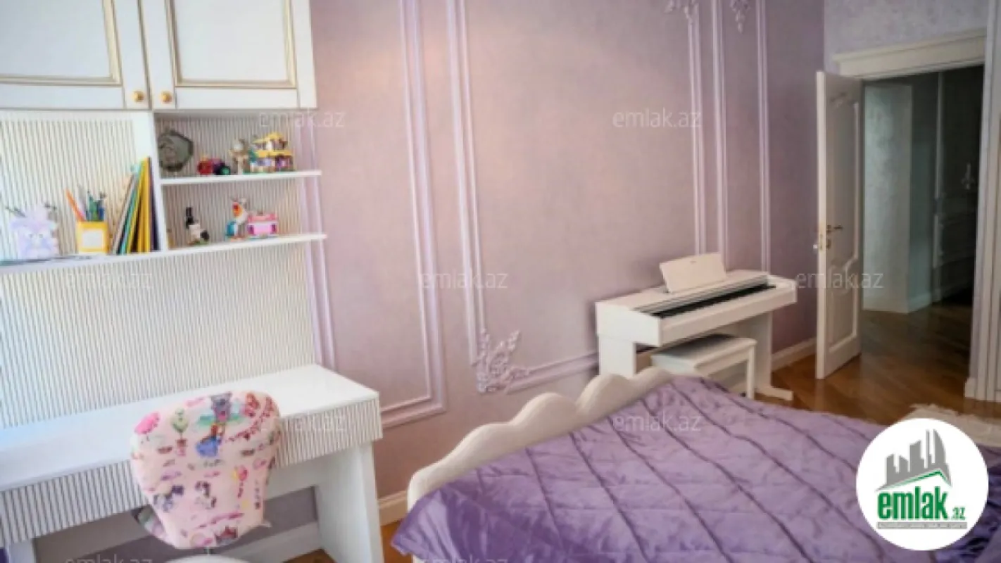 Satılır 5 otaqlı yeni tikili 225 m²