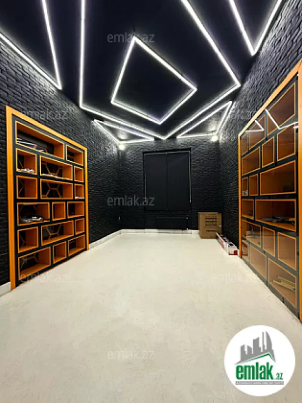 Satılır 15 otaqlı obyekt 1050 m²