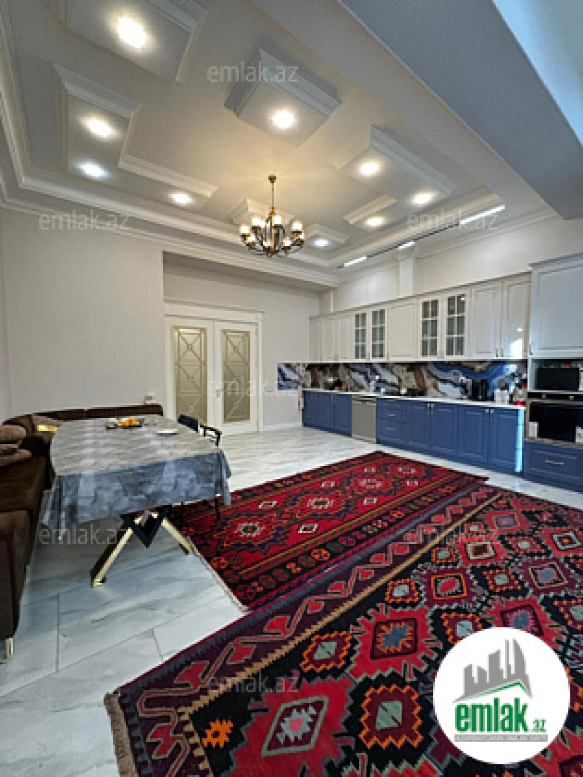 Satılır 4 otaqlı yeni tikili 210 m²