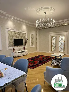 Satılır 4 otaqlı yeni tikili 210 m²
