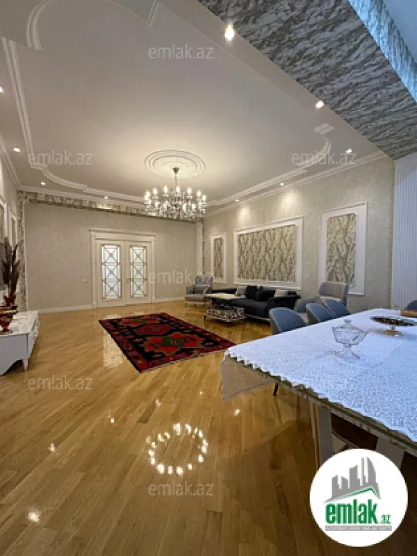 Satılır 4 otaqlı yeni tikili 210 m²