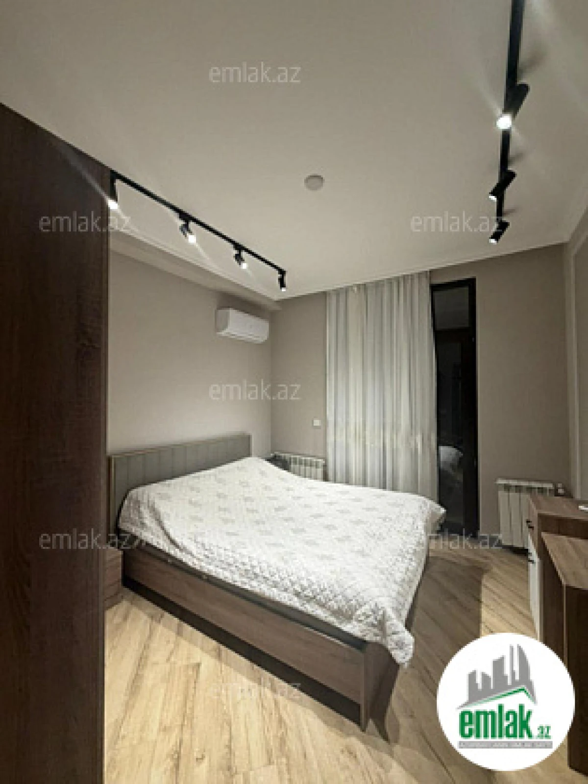 Satılır 2 otaqlı yeni tikili 65 m²