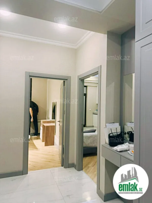 Satılır 2 otaqlı yeni tikili 64 m²