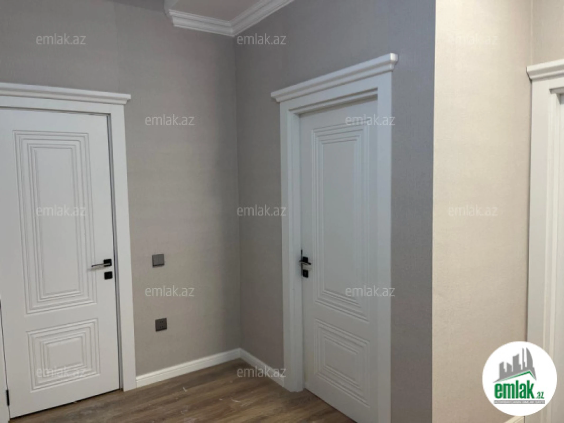 Satılır 2 otaqlı yeni tikili 83 m²