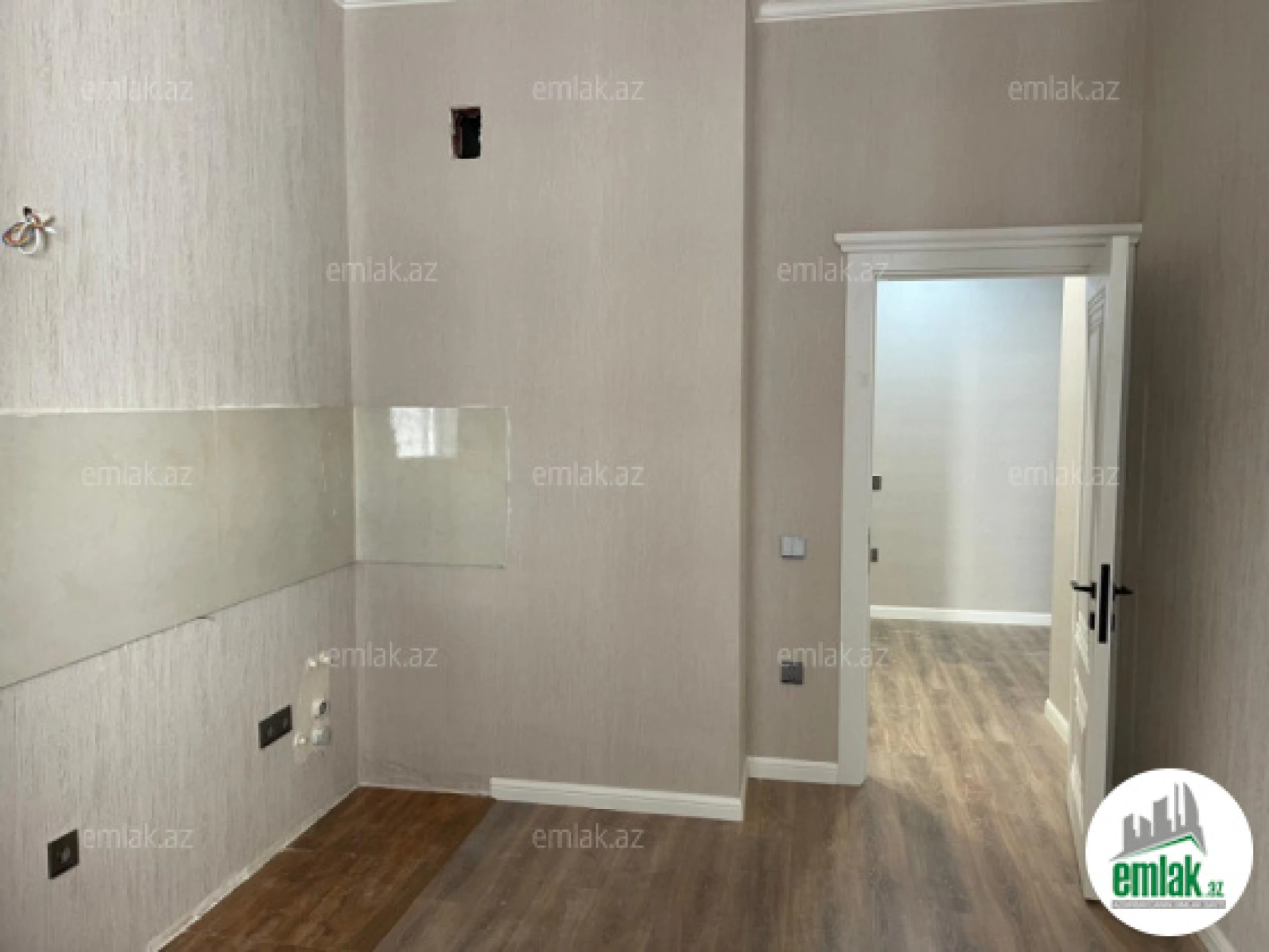 Satılır 2 otaqlı yeni tikili 83 m²