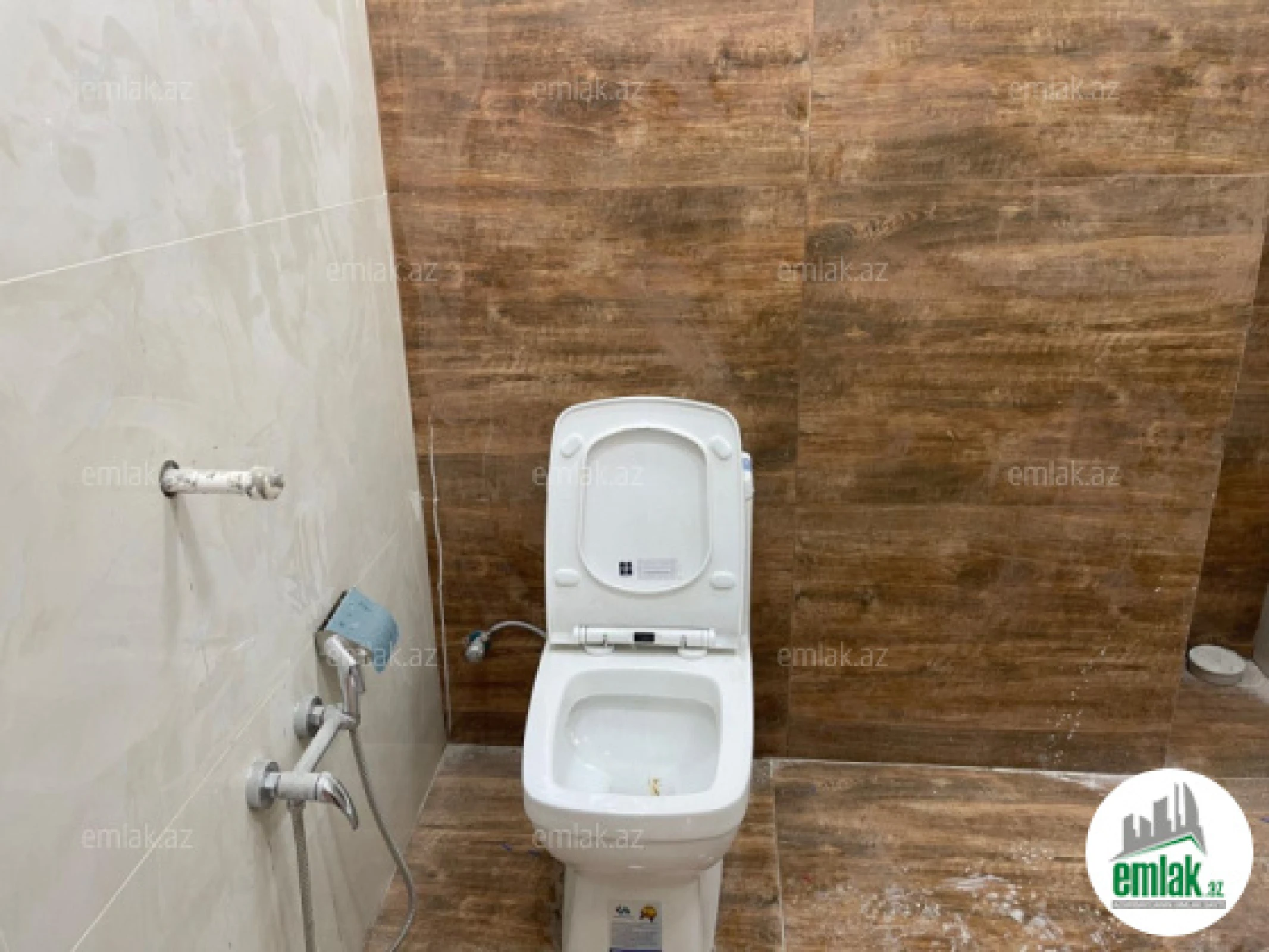 Satılır 2 otaqlı yeni tikili 83 m²