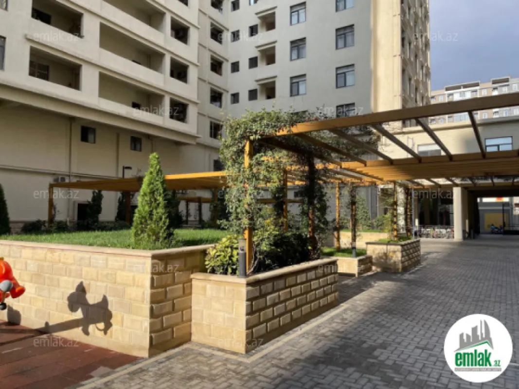 Satılır 2 otaqlı yeni tikili 83 m²