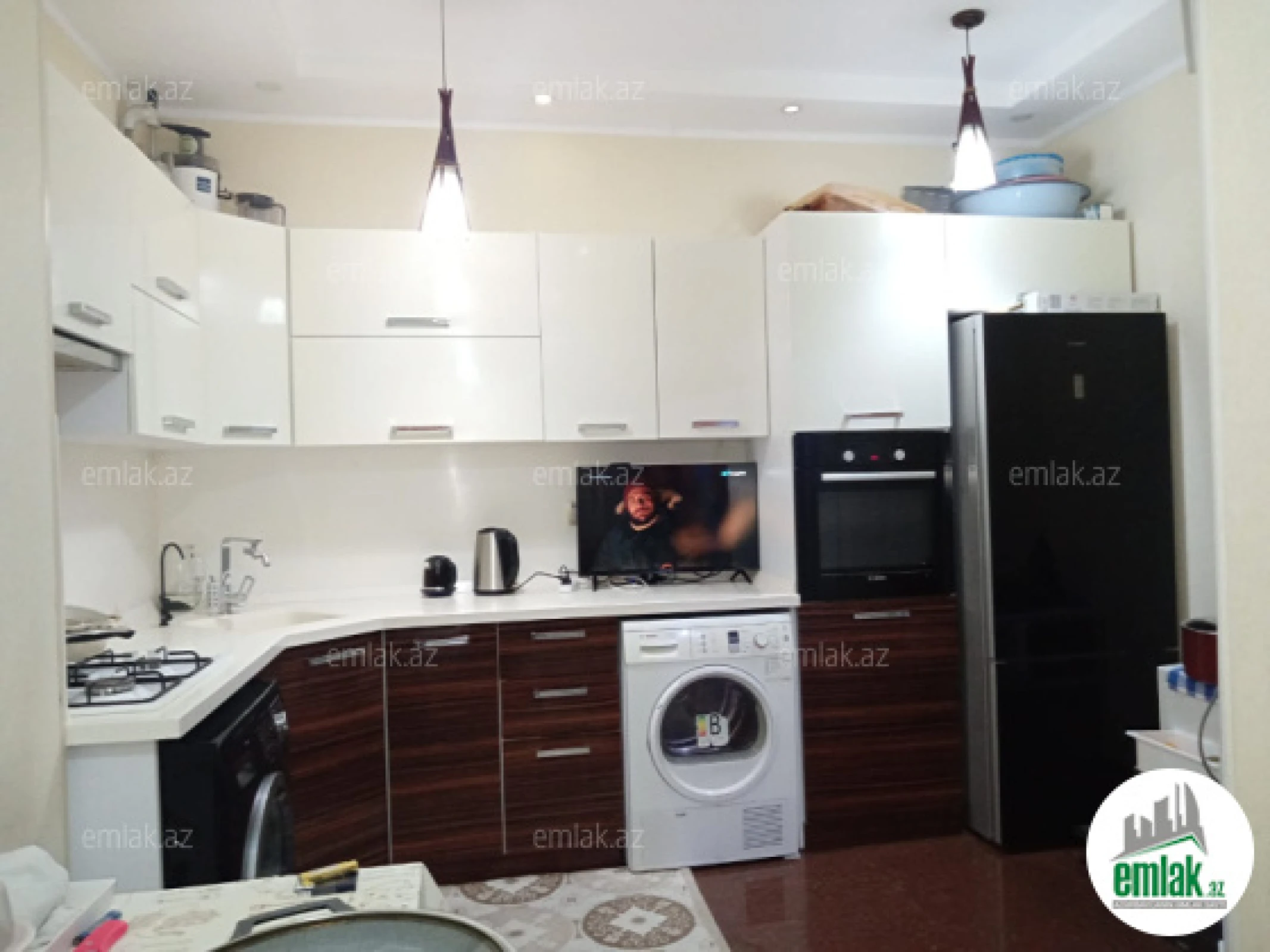 Satılır 3 otaqlı yeni tikili 110 m²