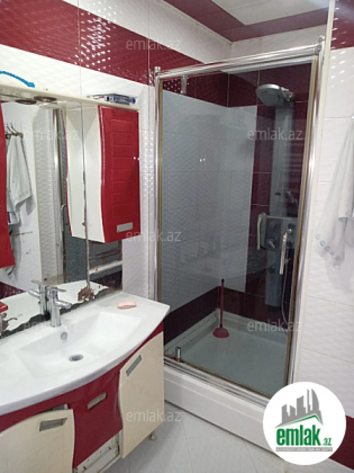 Satılır 3 otaqlı yeni tikili 110 m²