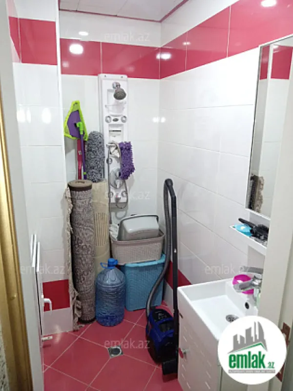 Satılır 3 otaqlı yeni tikili 110 m²