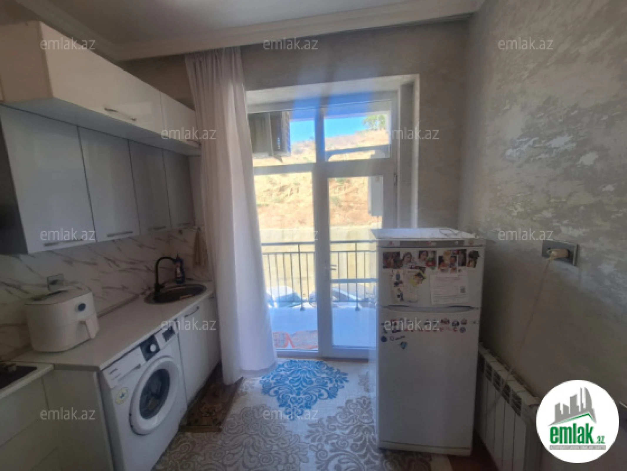 Satılır 2 otaqlı yeni tikili 50 m²