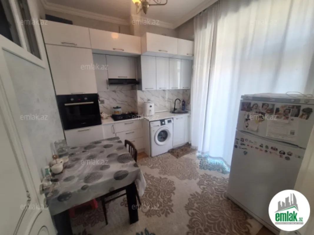 Satılır 2 otaqlı yeni tikili 50 m²