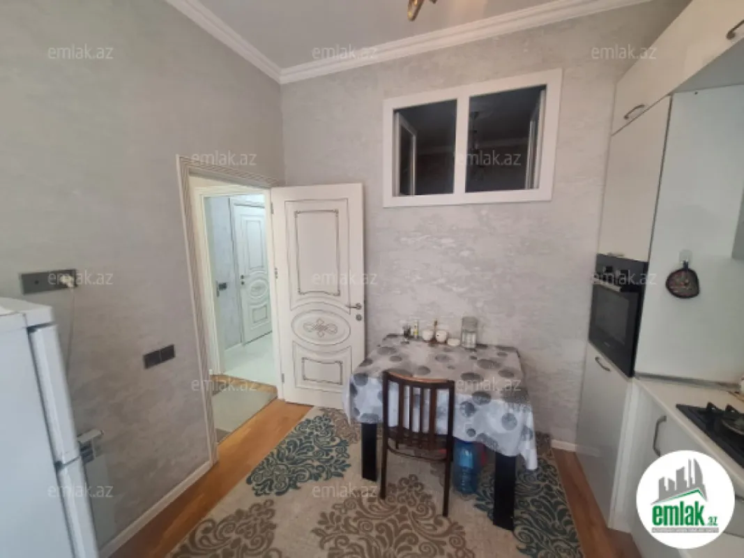 Satılır 2 otaqlı yeni tikili 50 m²