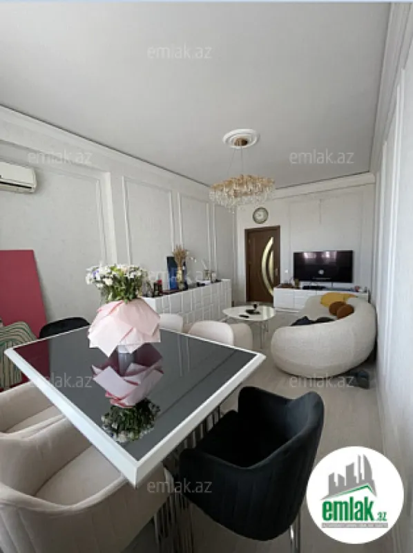 Satılır 2 otaqlı yeni tikili 80 m²