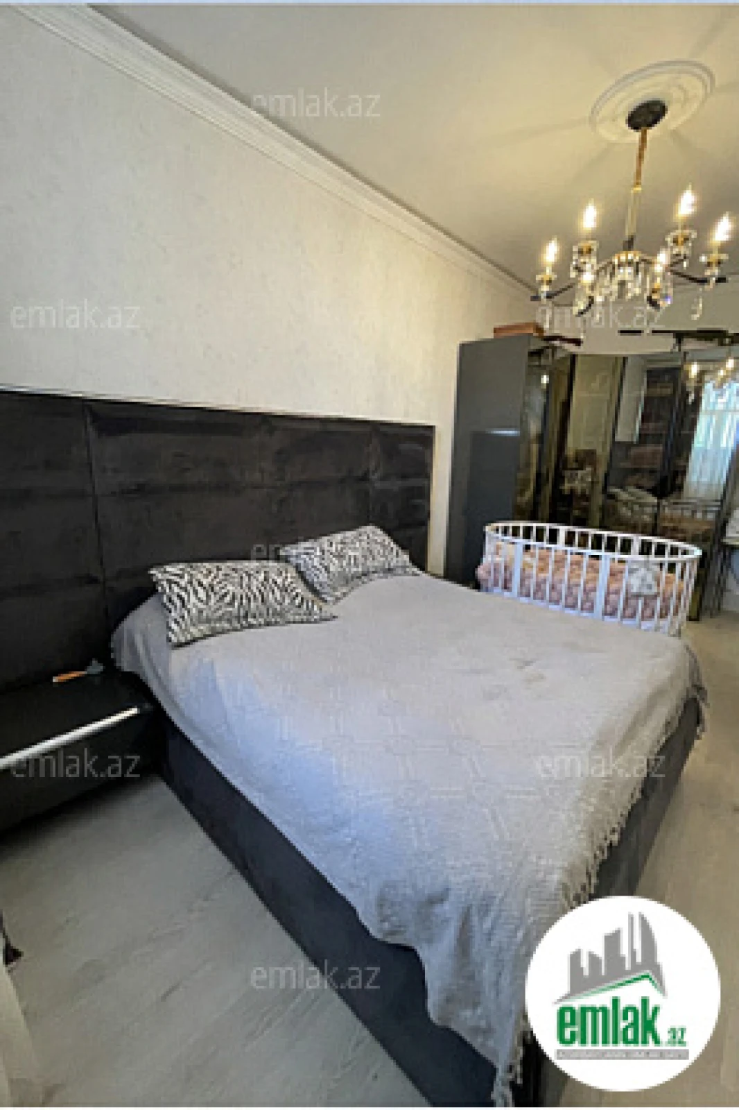 Satılır 2 otaqlı yeni tikili 80 m²