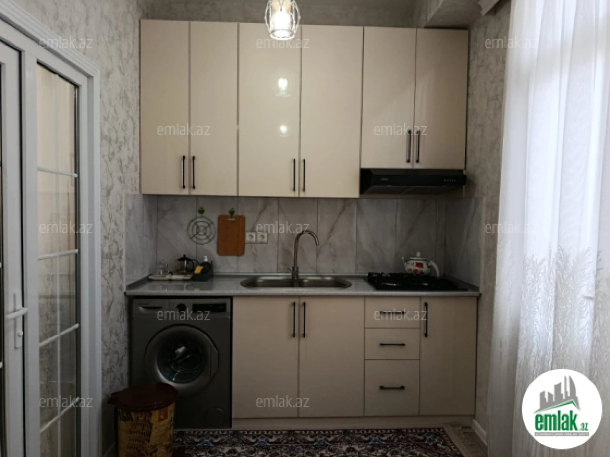 Satılır 3 otaqlı yeni tikili 75 m²