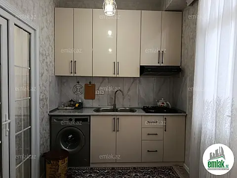Satılır 3 otaqlı yeni tikili 75 m²