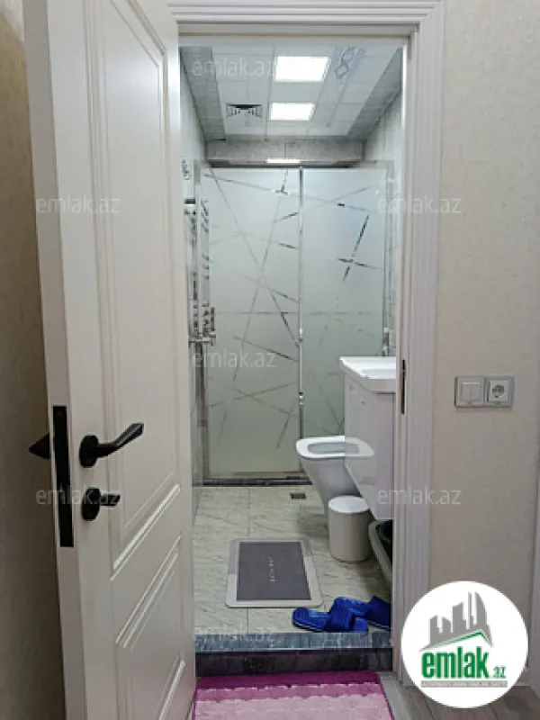 Satılır 3 otaqlı yeni tikili 75 m²