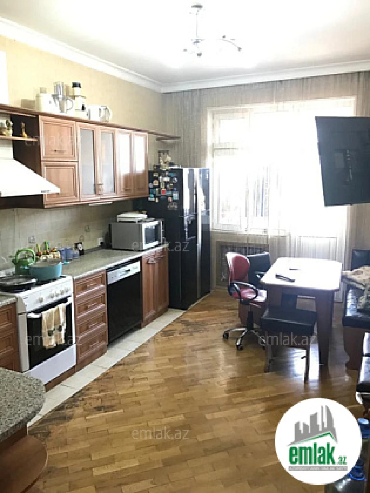 Satılır 3 otaqlı yeni tikili 110 m²