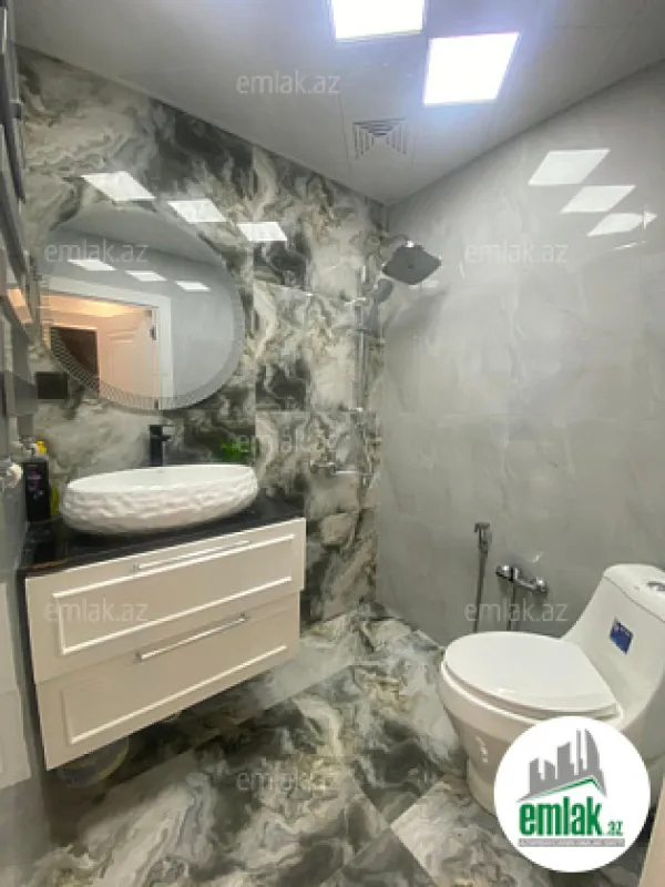 Satılır 3 otaqlı köhnə tikili 56 m²