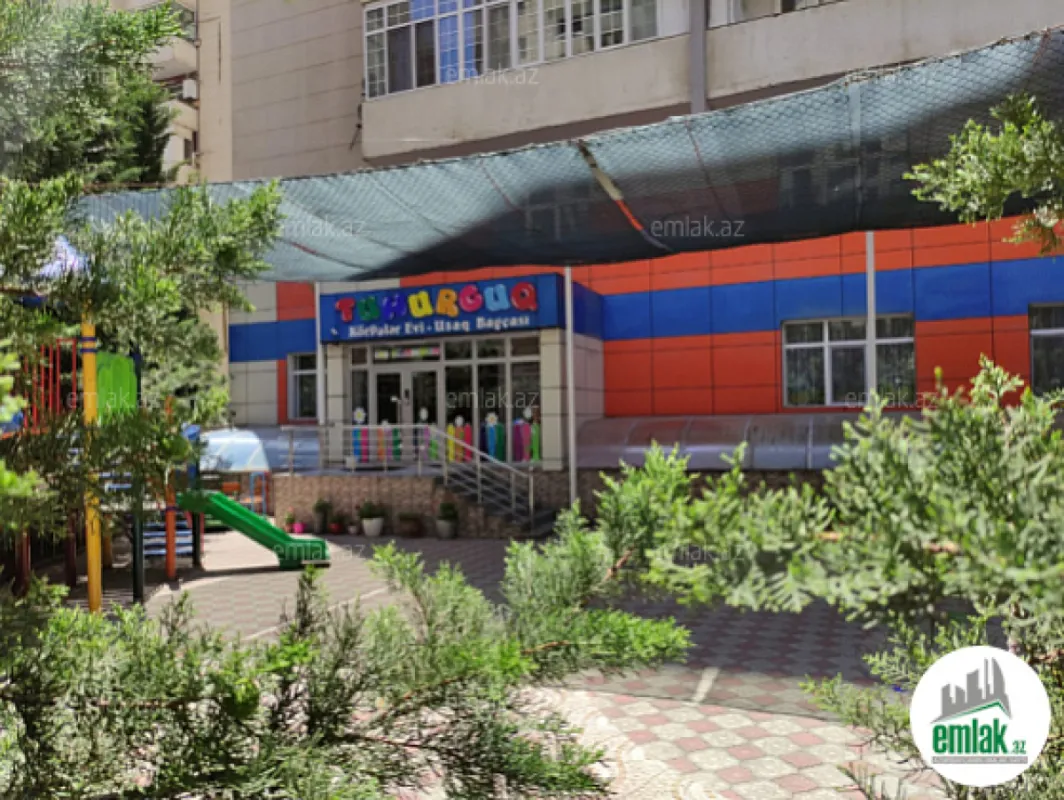 Satılır 3 otaqlı yeni tikili 135 m²