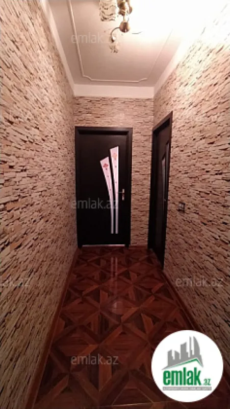 Satılır 2 otaqlı köhnə tikili 65 m²