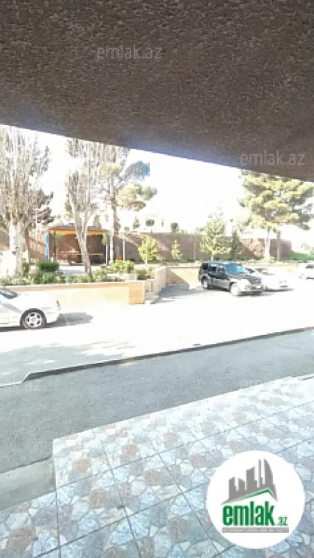 Satılır 2 otaqlı köhnə tikili 65 m²